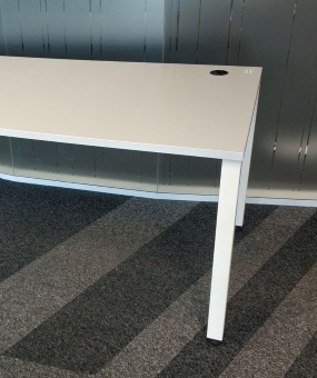 Biurko FURNIKO P-square 160x80 białe