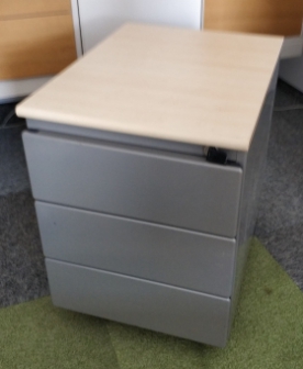 Kontener Steelcase metalowy 3-szuflady
