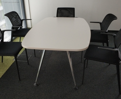 Stół konferencyjny VITRA biały 160x100 - zdjęcie główneStół konferencyjny VITRA biały 160x100 - zdjęcie główne