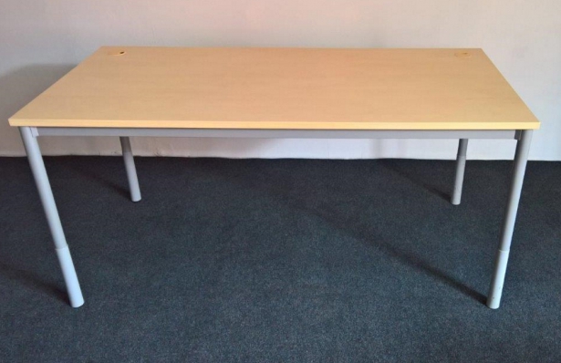Biurko Pinta Martela 160x80 brzoza - zdjęcie główneBiurko Pinta Martela 160x80 brzoza - zdjęcie główne